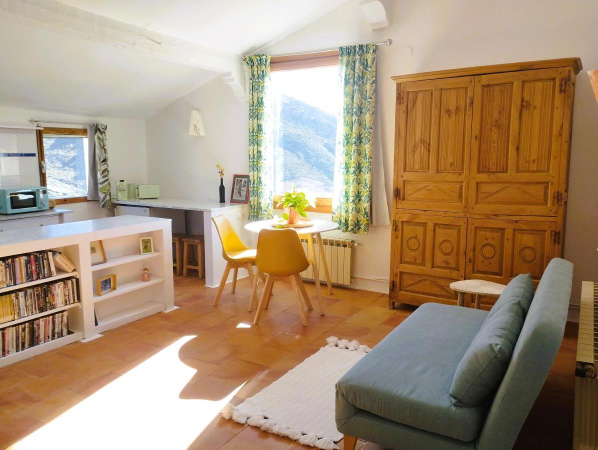 Casa Flores. Cuenca  Esterno foto
